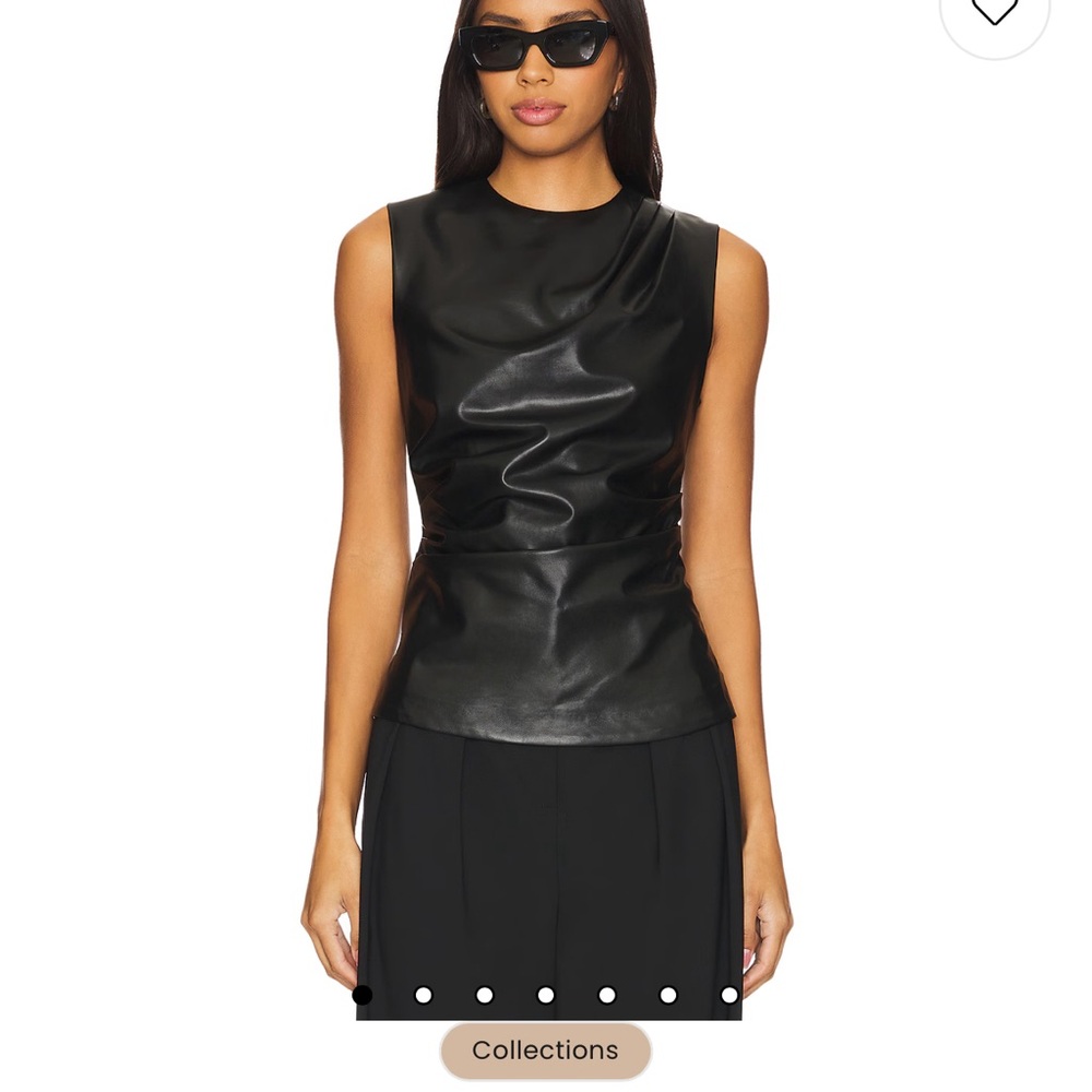 Chic Black Sleeveless Top